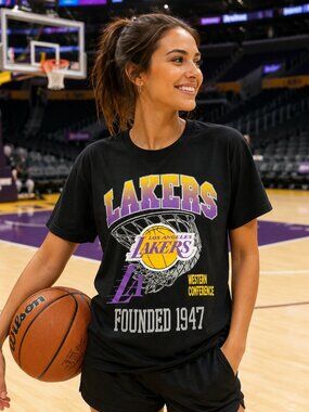 Ladies NBA LA Lakers TShirt (MEDIUM)